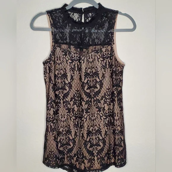 Fortune & Ivy Black Lace Overlay Top - Picture 10 of 10